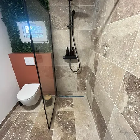 Le Petit Mas Apartamento Nîmes